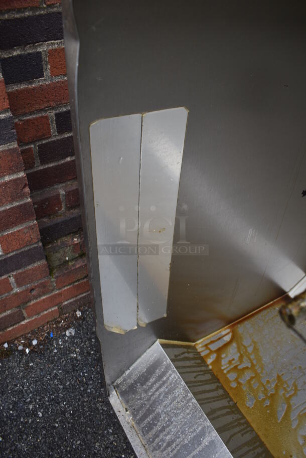 9' CaptiveAire Stainless Steel Commercial Grease Hood. 108x31x55 - Image 5 of 6