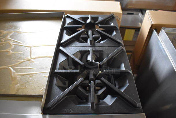 BRAND NEW! Cook Rite ATO-24G2B Stainless Steel Commercial Natural Gas Powered Flat Top Griddle w/ 2 Burner Range, Oven, Back Splash and Over Shelf. Stock Picture Used For Gallery Picture. 36x31x31 - Image 4 of 10