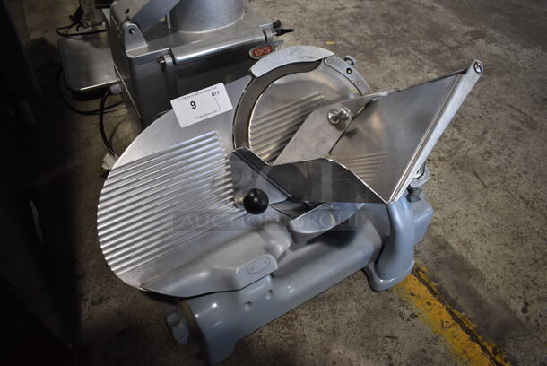 Berkel Stainless Steel Commercial Countertop Meat Slicer w/ Blade Sharpener. 115 Volts, 1 Phase. 27x20x20. Tested and Working! - Image 3 of 7