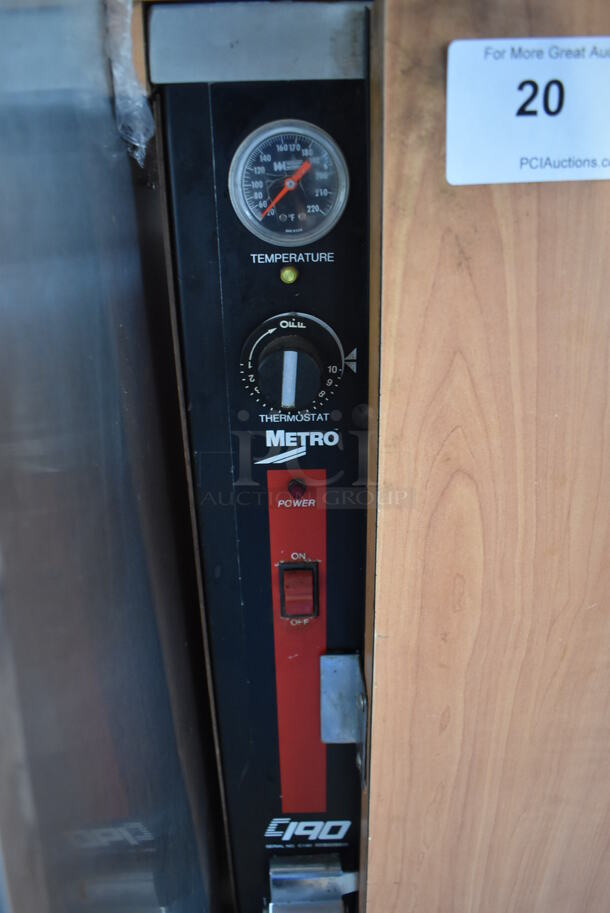Metro C190 Metal Commercial Holding Cabinet on Commercial Casters. 30x30x49. Tested and Working! - Image 3 of 5