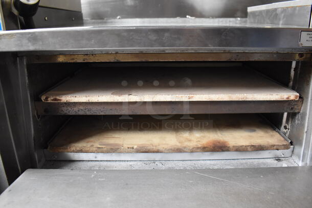 Bakers Pride P-44 Stainless Steel Commercial Electric Powered Double Deck Pizza Oven w/ Cooking Stones. 208 Volts. 26x28x32.5 - Image 5 of 11