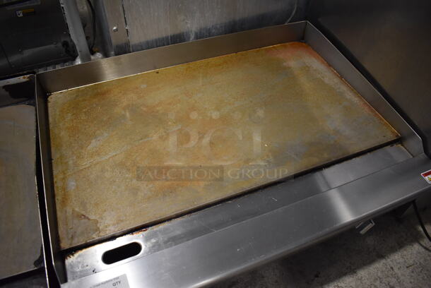 Cook Rite ATMG-36T Stainless Steel Commercial Countertop Natural Gas Powered Flat Top Griddle. 36x29x16 - Image 3 of 5