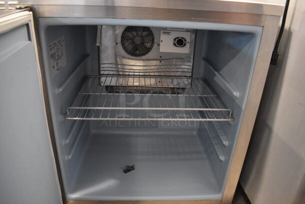 2016 Delfield 406CA-DHL-DD1 Stainless Steel Commercial Single Door Undercounter Cooler on Commercial Casters. 115 Volts, 1 Phase. 27x28x32. Tested and Powers On But Does Not Get Cold - Image 4 of 5