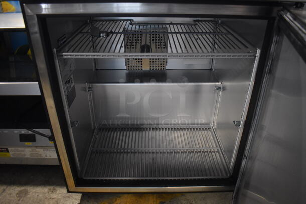 2021 True TUC-27-LP-HC Stainless Steel Commercial Single Door Undercounter Cooler on Commercial Casters. 115 Volts, 1 Phase. 28x30x32. Tested and Working! - Image 4 of 5
