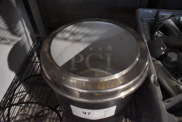 Avantco 177W300SS Stainless Steel Commercial Countertop Soup Kettle Food Warmer. 110 Volts, 1 Phase. 10x10x15. Tested and Working! - Image 3 of 4