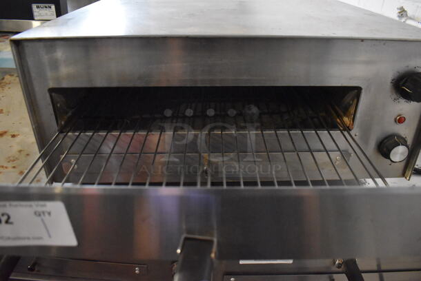 J&J Snack Foods JJ560E Stainless Steel Commercial Countertop Electric Powered Pizza Oven / Snack Oven. 120 Volts, 1 Phase. 23.5x20x10.5. Tested and Working! - Image 4 of 5