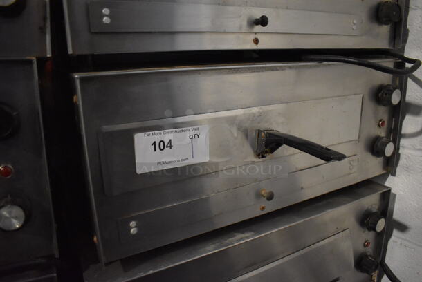 J&J Snack Foods JJ560E Stainless Steel Commercial Countertop Electric Powered Pizza Oven / Snack Oven. 120 Volts, 1 Phase. 23.5x20x10.5. Tested and Working! - Image 2 of 4