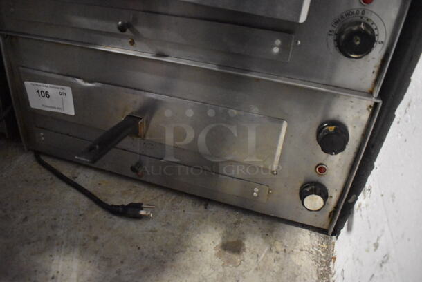 J&J Snack Foods JJ560E Stainless Steel Commercial Countertop Electric Powered Pizza Oven / Snack Oven. 120 Volts, 1 Phase. 23.5x20x10.5. Tested and Working! - Image 2 of 4