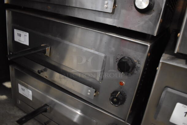 J&J Snack Foods JJ560E Stainless Steel Commercial Countertop Electric Powered Pizza Oven / Snack Oven. 120 Volts, 1 Phase. 23.5x20x10.5. Tested and Working! - Image 2 of 4