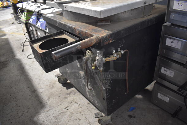 Metal Commercial Natural Gas Powered Floor Style Unit on Commercial Casters. Unit Appears To Be Used for Making Large Caramel Popcorn Batches But We Are Not Able To Verify That Information. 35x50x49 - Image 3 of 5