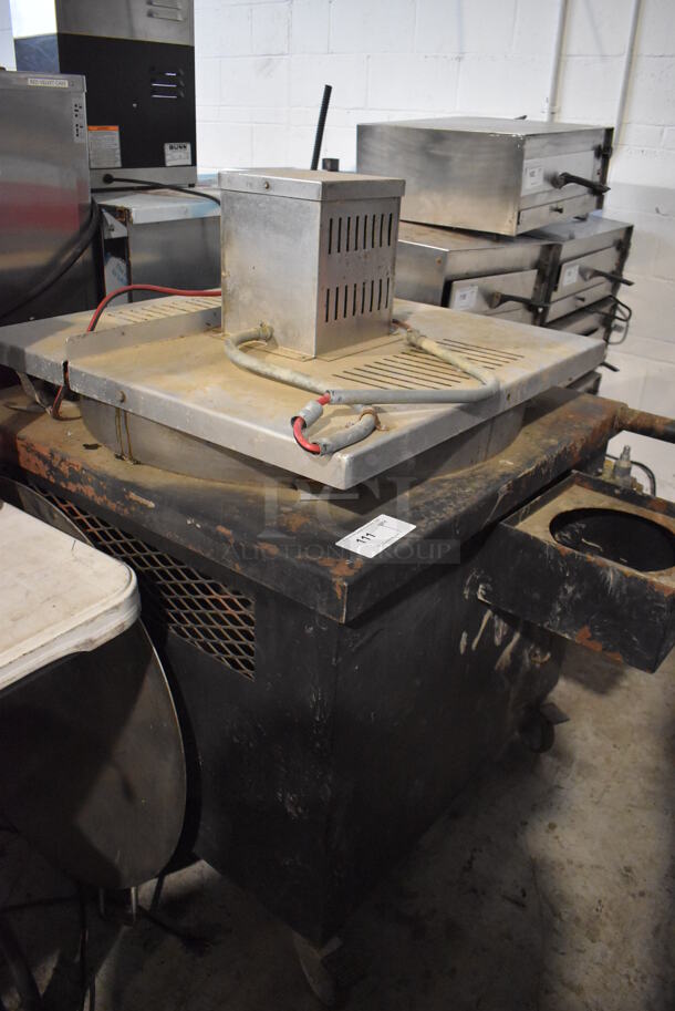 Metal Commercial Natural Gas Powered Floor Style Unit on Commercial Casters. Unit Appears To Be Used for Making Large Caramel Popcorn Batches But We Are Not Able To Verify That Information. 35x50x49 - Image 4 of 5