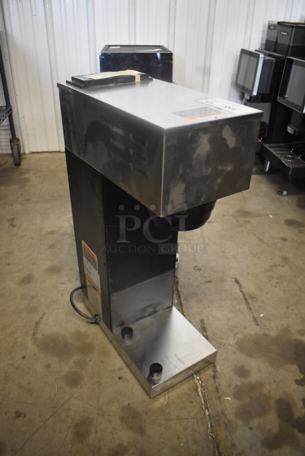 BRAND NEW SCRATCH AND DENT! 2022 Bunn VPR-APS Electric Pourover Airpot Coffee Brewer, Black. 120V, 1 Phase. - Image 2 of 5