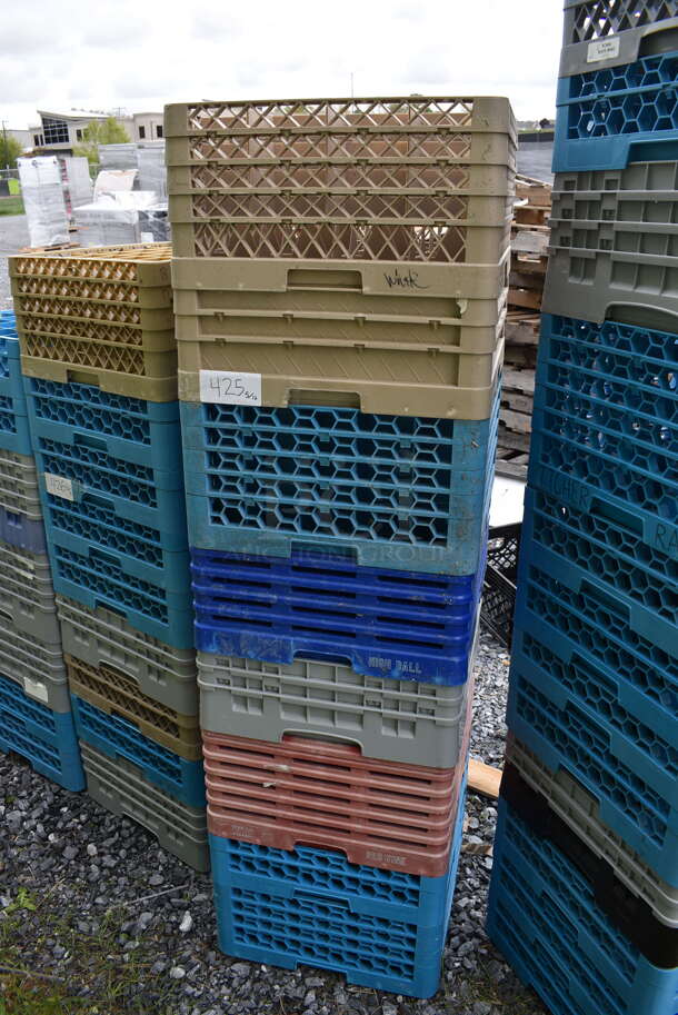 ALL ONE MONEY! Lot of Plastic Dish Caddies - Image 1 of 3