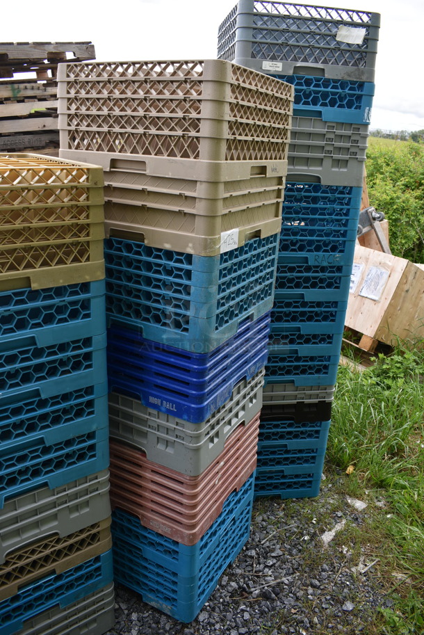 ALL ONE MONEY! Lot of Plastic Dish Caddies - Image 2 of 3