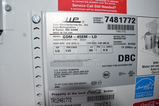 2012 True GDM-45EM-LD Commercial Two Sliding Door Black Reach-In Merchandiser Cooler  With Polycoated Racks. 115V/1 Phase. Tested and Working! - Image 6 of 6
