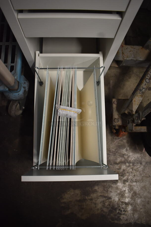 White Cabinet With 4 Pull Out Drawers On Commercial Casters.  - Image 7 of 8