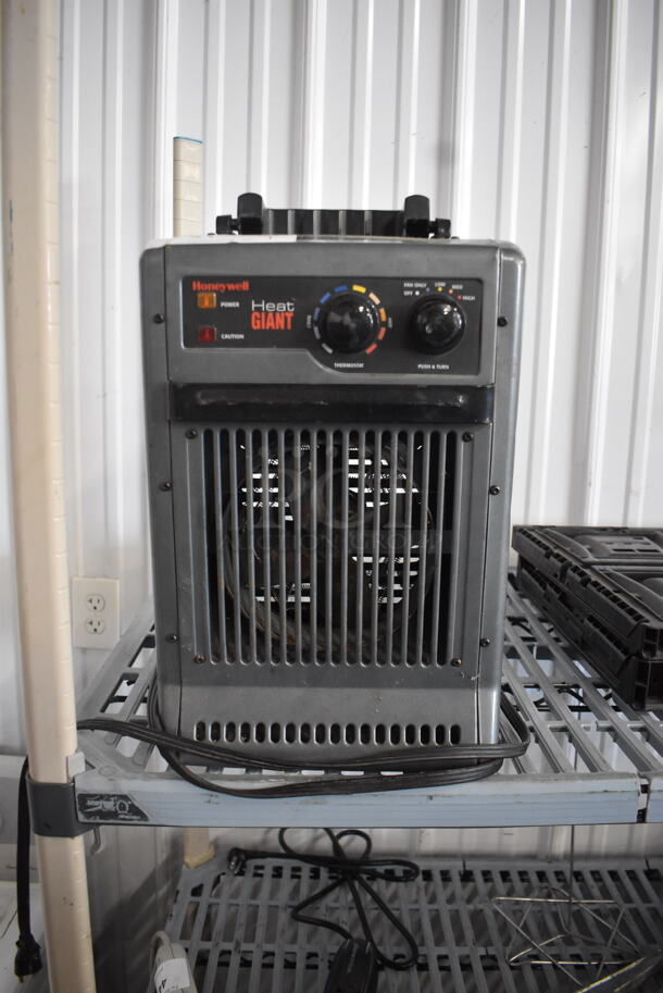 Honeywell HZ-2110 Heat Giant Metal Electric Air Heater. 120v.