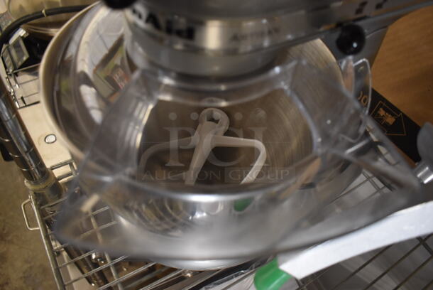 LIKE NEW! USED A FEW TIMES! Kitchen Aid KSM150PSWC Electric 10 Speed Stand Mixer In Metallic Chrome Silver With Stainless Bowl Paddle and Bowl Guard. 120V Tested and Working! - Image 4 of 6