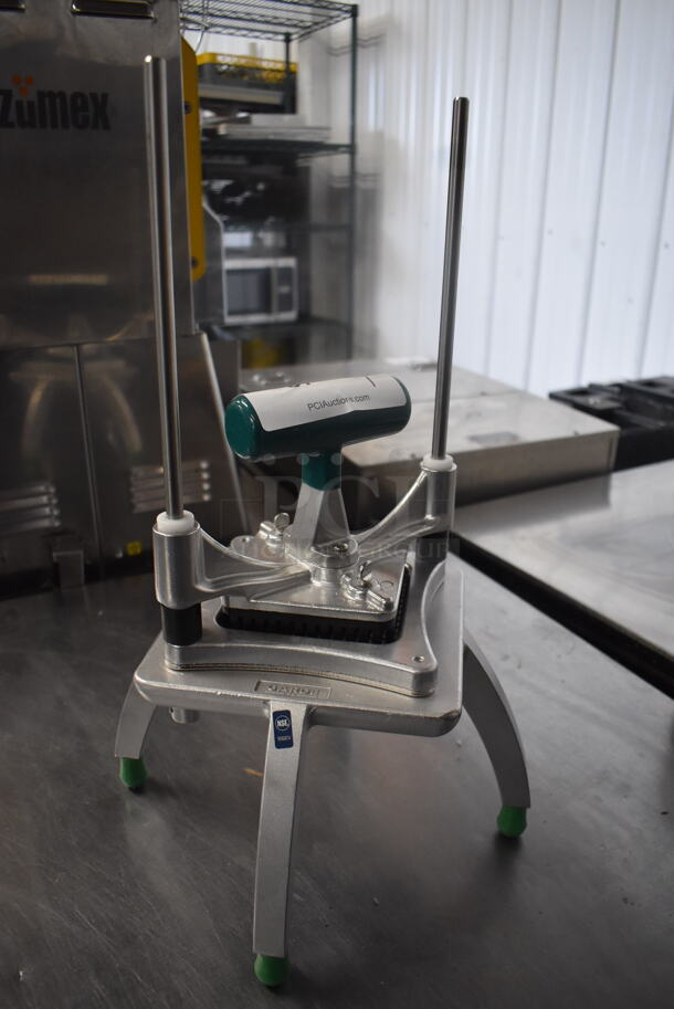 BRAND NEW SCRATCH AND DENT! Garde Vegetable Dicer - Image 2 of 4