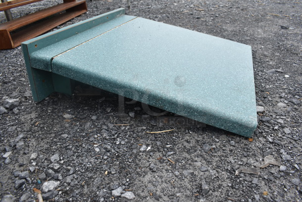 Green Granite Style Liftable Counter - Image 2 of 4