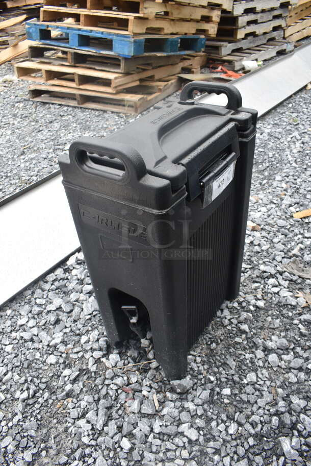 Carlisle 5 Gallon Gray Insulated Beverage Dispenser - Image 3 of 4