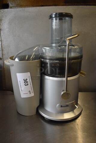 Breville JE98XL Stainless Steel Electric Juice Fountain. 120V. Tested and Working!
