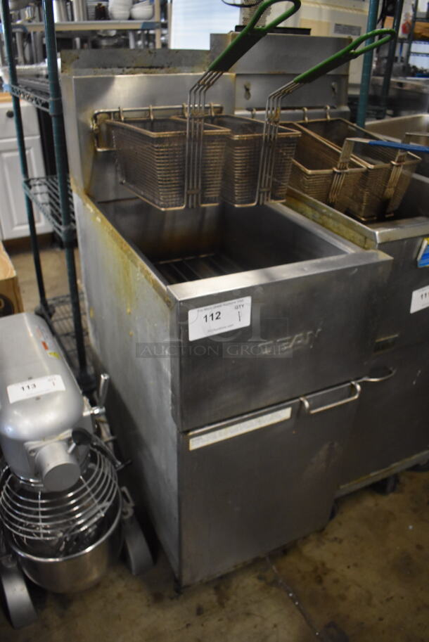 Dean SR142GN Commercial Stainless Steel Natural Gas Fryer With 2 Fry Baskets on Legs. BTU 1050. - Image 2 of 7
