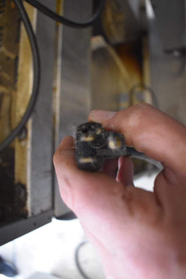 2 Bakers Pride Commercial Stainless Steel Natural Gas Powered Double Stack 2 Glass Door Convection Ovens With Steel Racks on Commercial Casters. 2 Times You Bid!  - Image 10 of 10