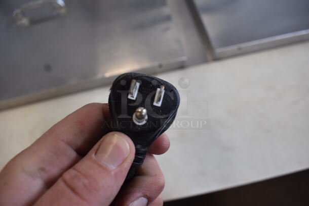 Turbo Air MST-60-24 Commercial Stainless Steel Sandwich/Salad Prep Tables With 4 Drop-In Bins And Two-Door Refrigerated Base On Commercial Casters. 115V. Tested and Working! - Image 10 of 10