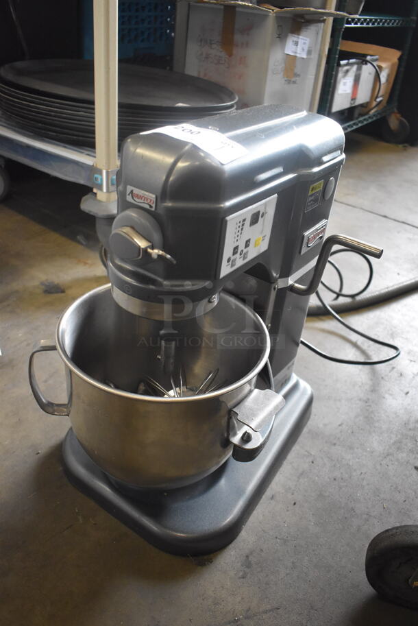 Avantco 177MIX8GY Commercial Stainless Steel Electric 8 Quart Gray Countertop Mixer With Digital Controls And Stainless Steel Bowl, Whisk And Paddle Attachment. 120V. Tested and Working! - Image 4 of 9