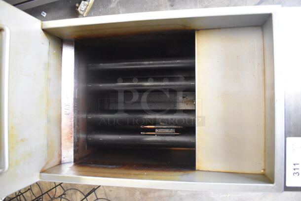 Avantco FF400-N Commercial Stainless Steel Natural Gas Fryer With 2 Fry Baskets On Galvanized Legs. 120,000 BTU - Image 4 of 7