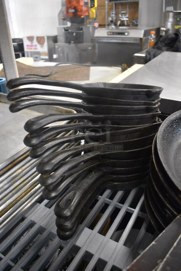 12 Small Cast Iron Pans With Handles. 12 Times Your Bid!  - Image 3 of 3