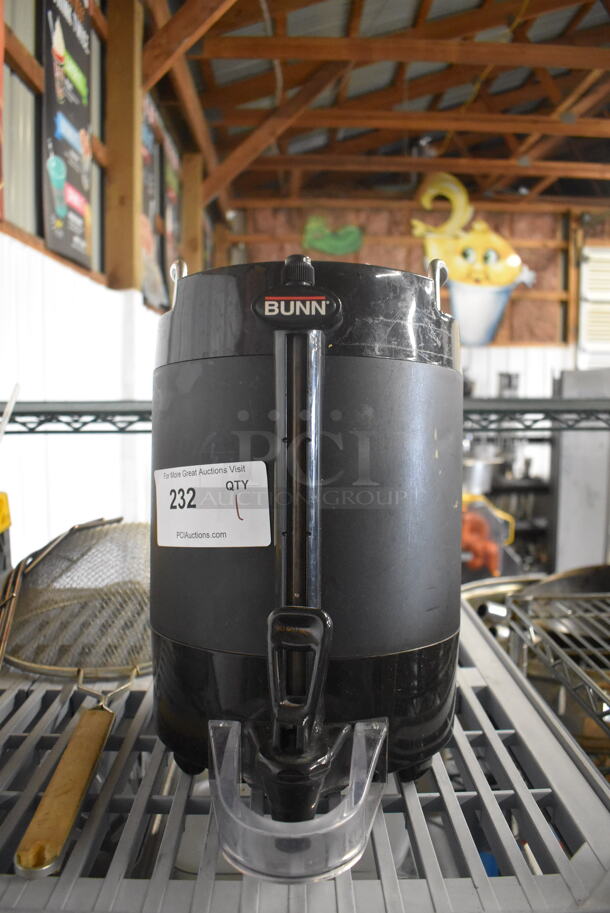 Bunn Hot Liquid Vacuum Server, Black.  - Image 1 of 4
