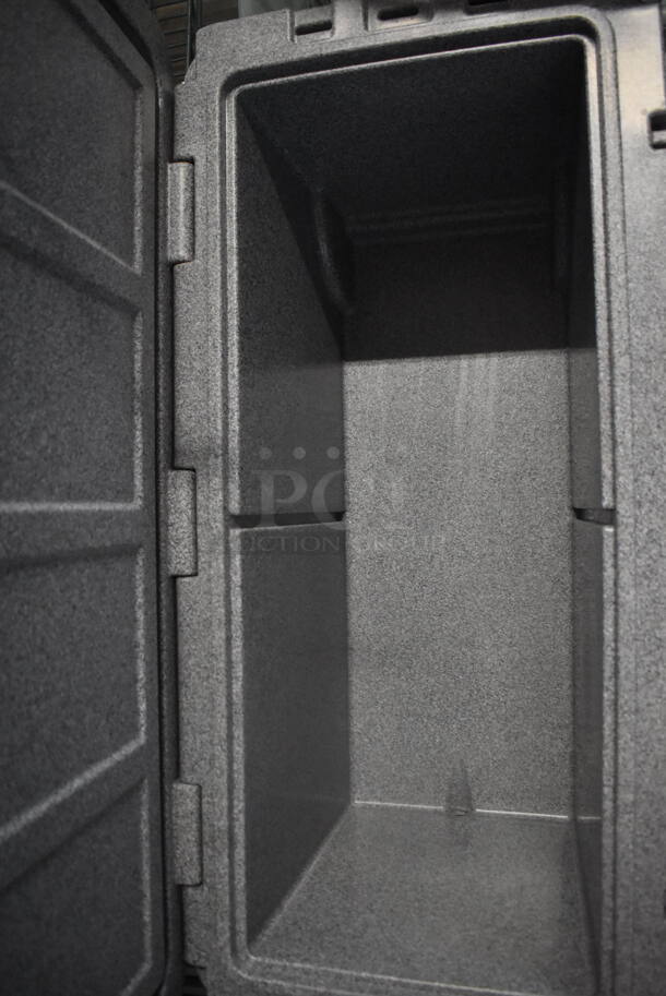 Gray CaterGator Insulated Food/Beverage Cooler with Wheels - Image 4 of 4