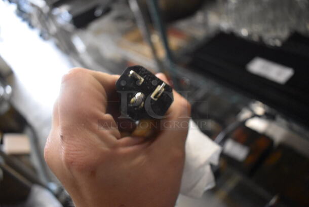 Krampouz Intertek Commerical Electric Cast Iron Waffle Maker 240V,1 Phase.   - Image 6 of 6