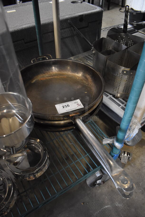 3 Frying Pans With Stainless Steel Handles. 3 Times Your Bid!  - Image 2 of 3