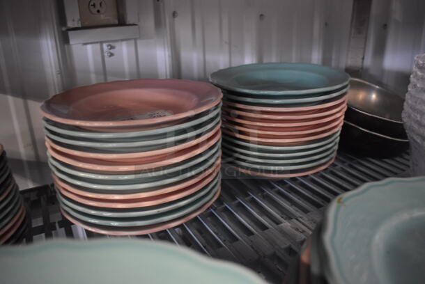 24 Homer Laughlin Pastel Multi Colored Salad Bowls. 24 Times Your Bid! - Image 2 of 3