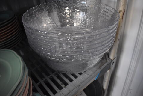 7 Clear Class Serving Bowls. 7 Times Your Bid!