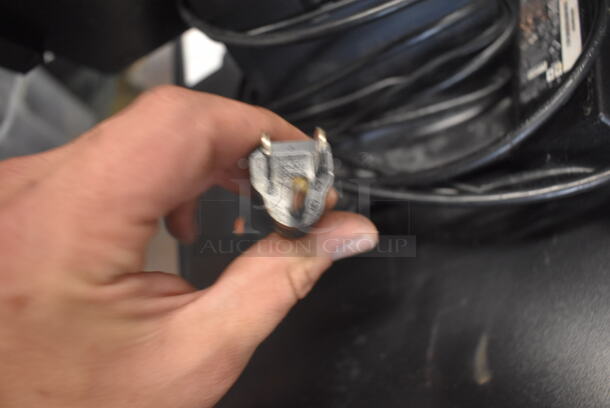 Toast POS Monitor with Side Credit Card Swiper - Image 4 of 4