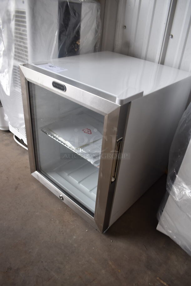 BRAND NEW SCRATCH AND DENT! Whynter BR-062WS Stainless Steel Beverage Cooler With View Through Door and Lock. 115 Volt 1 Phase. Tested and Working! - Image 3 of 6
