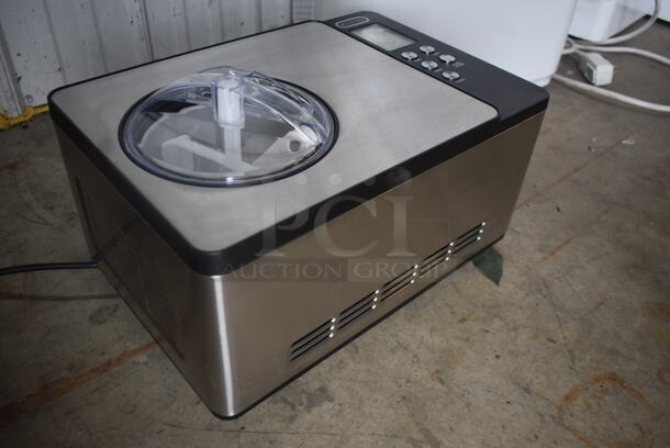 BRAND NEW SCRATCH AND DENT! Whynter 2 Quart Countertop Automatic Ice Cream and Yogurt Maker ICM-220SSY. 115 Volt 1 Phase. Tested and Working! - Image 4 of 6