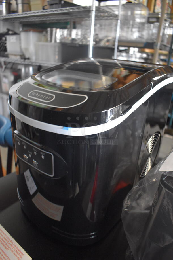 BRAND NEW SCRATCH AND DENT! Whynter Portable 27lb Compact Portable Countertop Ice Maker IMC-270MS. 120 Volt 1 Phase. Tested and Working! - Image 4 of 6