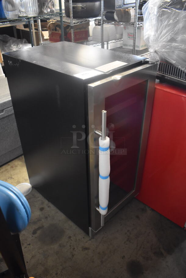 BRAND NEW SCRATCH AND DENT! Danby Silhouette 15" Built In 28 Bottle Wine Cooler DWC031D1BSSPR. 115 Volt 1 Phase. Tested and Working! - Image 1 of 5