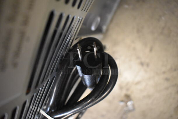 BRAND NEW SCRATCH AND DENT! Whynter UIM-502SS Commercial Stainless Steel Freestanding Ice Maker with Poly Bin. 115 Volts. Tested and Working! - Image 6 of 6