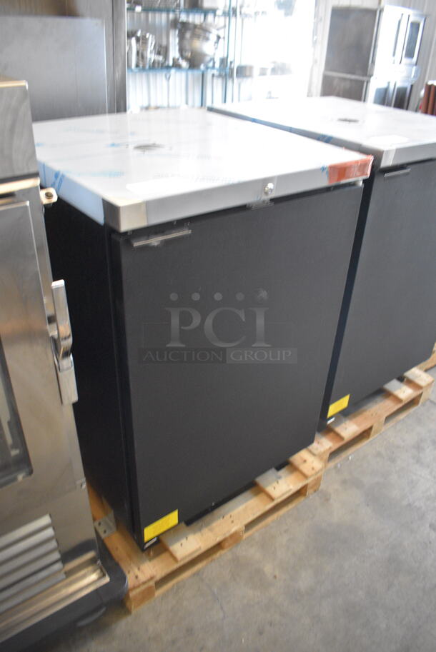 BRAND NEW! 2019 Micro Matic MDD 23 E Pro Line Kegerator No Tower. 220 Volt 1 Phase. Tested and Working! - Image 2 of 7