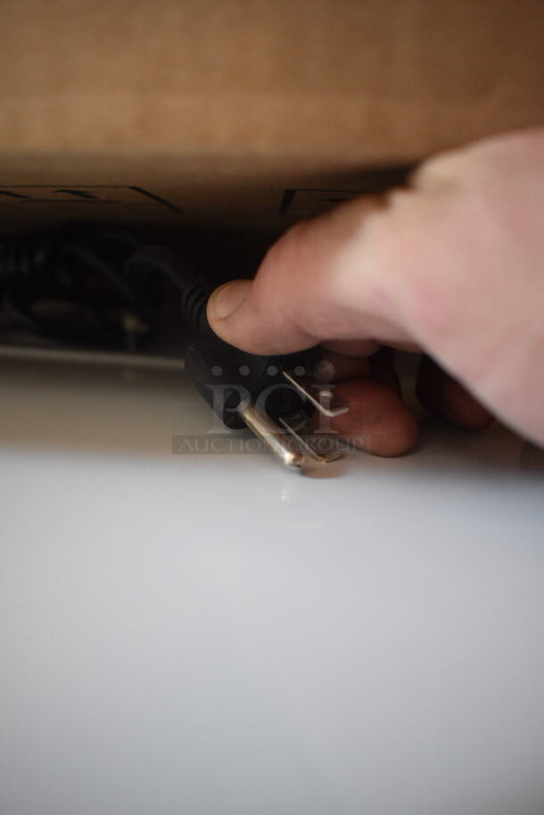 BRAND NEW! Model XS246YBL Chest Showcase Freezer. 110 Volt 1 Phase. Tested and Working! - Image 6 of 6