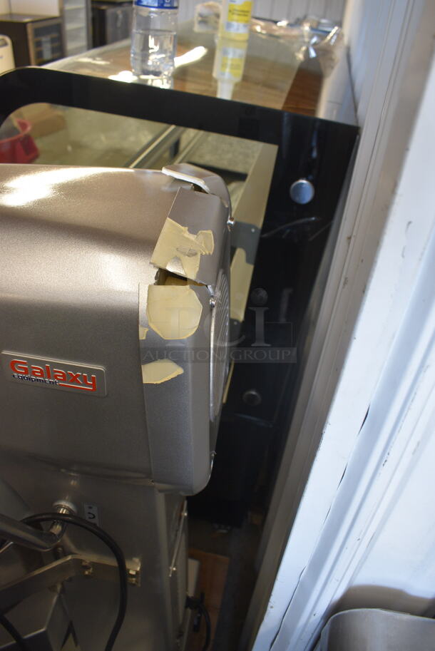BRAND NEW SCRATCH AND DENT! Galaxy 30 Quart Mixer 177GMIX30 w/ Stainless Steel Bowl, Bowl Guard, Paddle, Whisk and Dough Hook Attachments. 110 Volt 1 Phase. Tested and Working! - Image 9 of 10