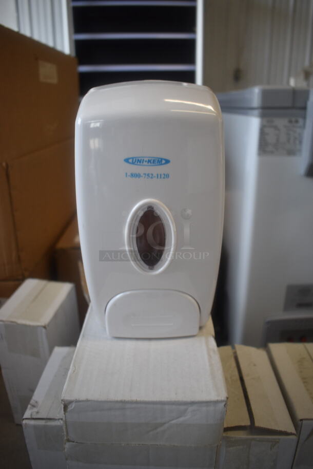 ALL ONE MONEY! 7 NEW Soap Dispensers and 3 Full Size Trays - Image 2 of 4