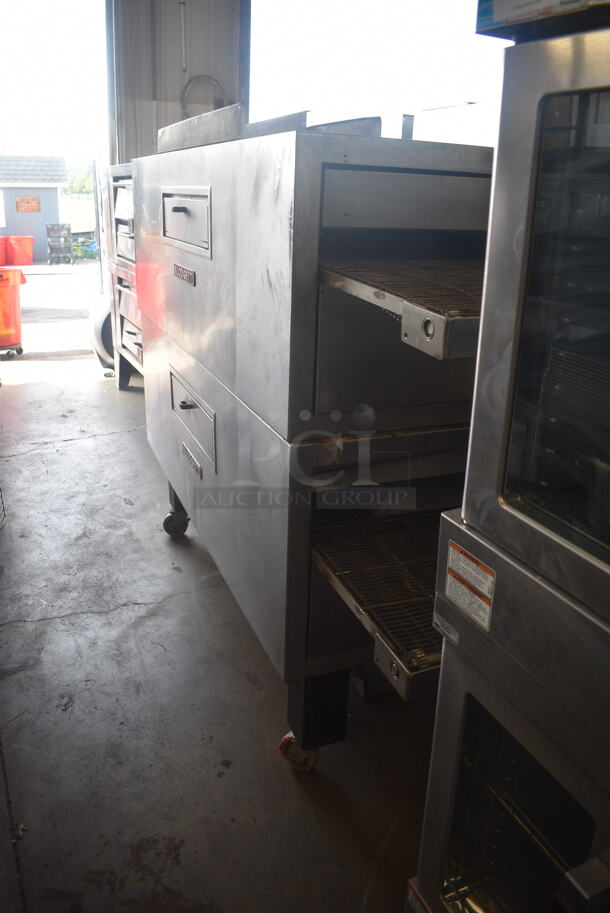 2 Blodgett MT3870 Natural Gas Powered Double Stack Conveyor Oven on Commercial Casters. 120/208-240 Volts. 150,000 BTU. 2 Times Your Bid! - Image 2 of 9