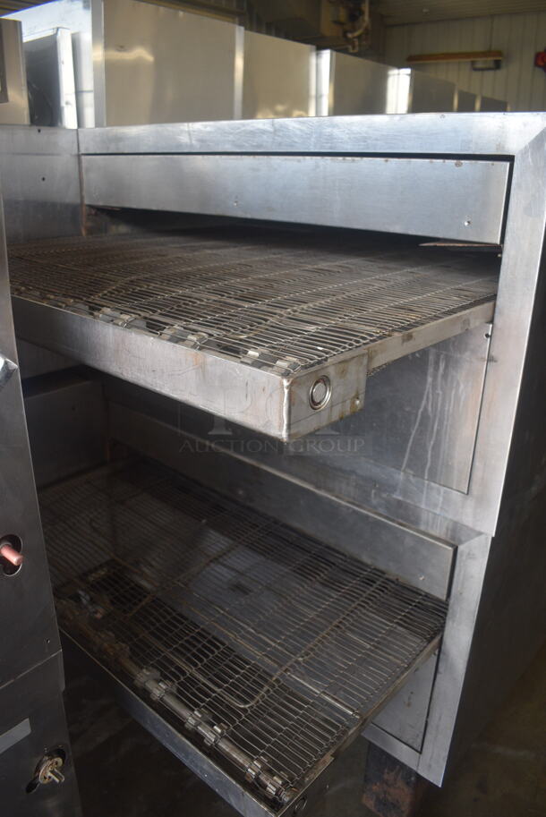 2 Blodgett MT3870 Natural Gas Powered Double Stack Conveyor Oven on Commercial Casters. 120/208-240 Volts. 150,000 BTU. 2 Times Your Bid! - Image 6 of 9